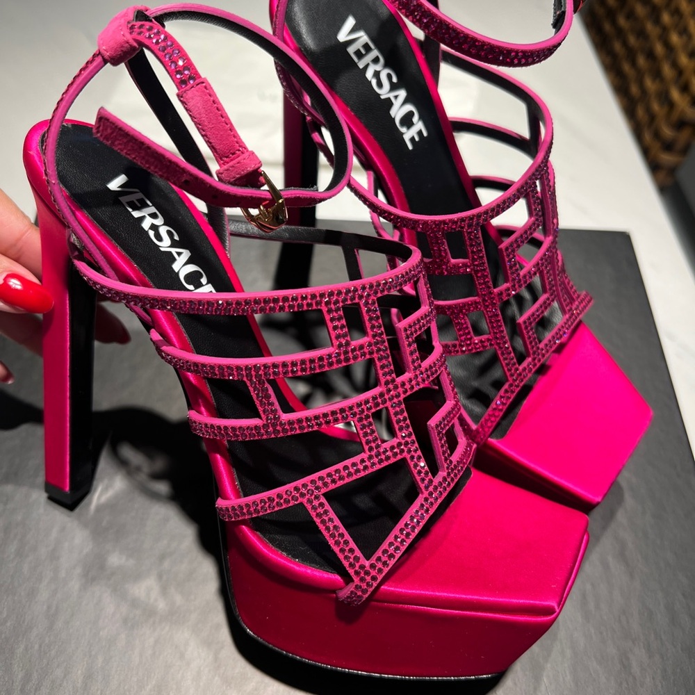 Versace Medusa Aevitas Platforms 🔥 BRAND NEW - Hot Pink Glam